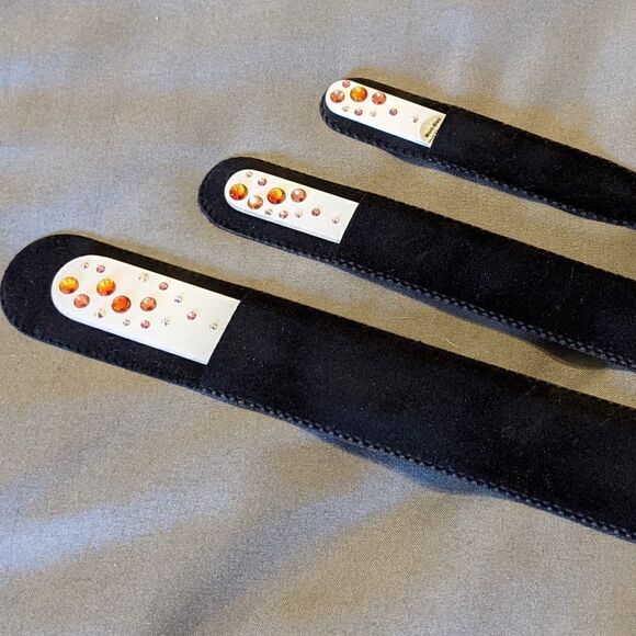 🆕SET OF 3 MONT BLEU DOUBLE SIDED WHITE GLASS NAIL FILES W/ SWAROVSKI CRYSTALS - Picture 2 of 3